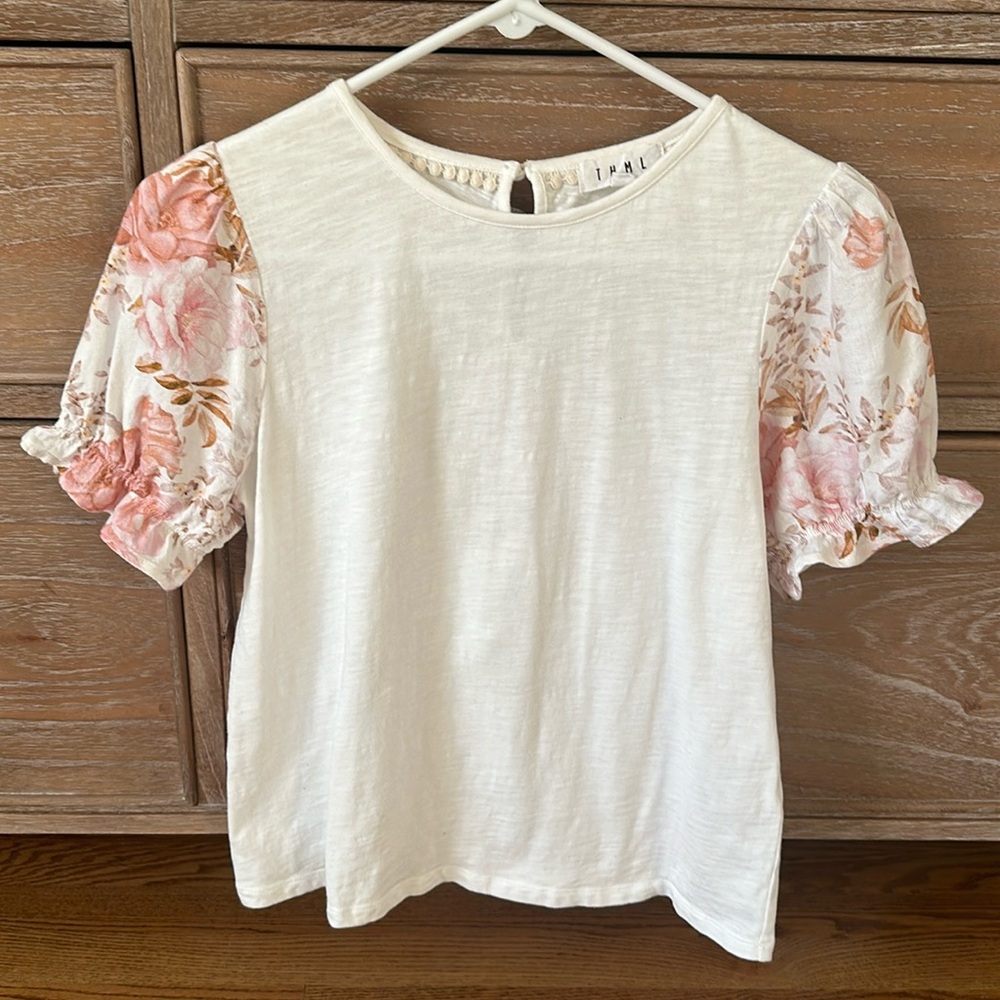 THML Puff sleeve t shirt